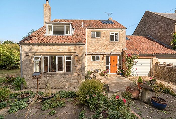 4 Bedroom Link Detached House For Sale In Englishcombe, Bath, Somerset, BA2