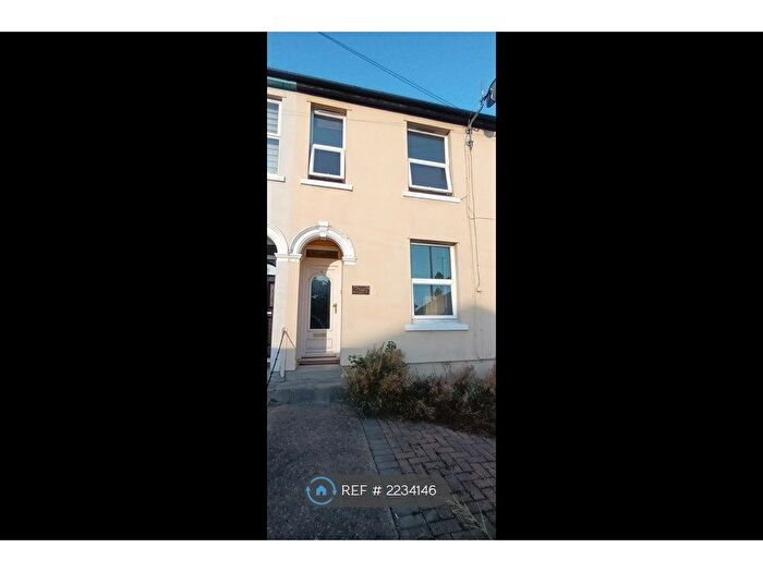 3 Bedroom Terraced House To Rent In Old Heath Road, Colchester, CO2