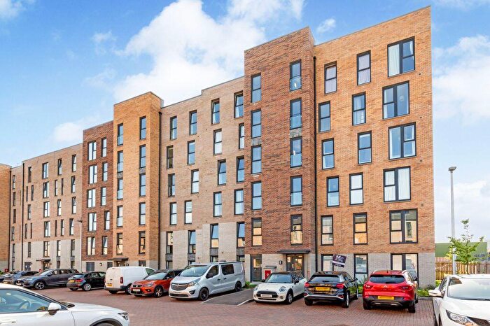 2 Bedroom Flat For Sale In / Cunningham Square, Portobello, Edinburgh, EH15