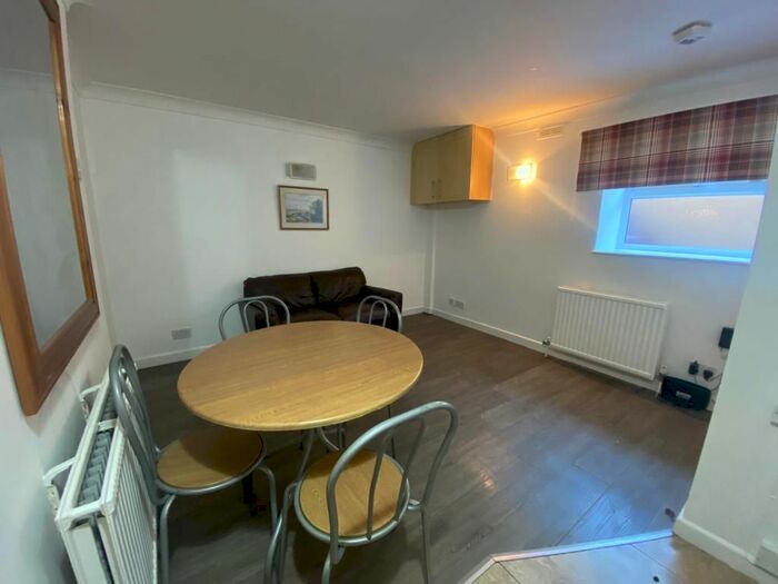 1 Bedroom Flat To Rent In Bridge Terrace, Albert Road South, Ocean Village, Southampton, SO14