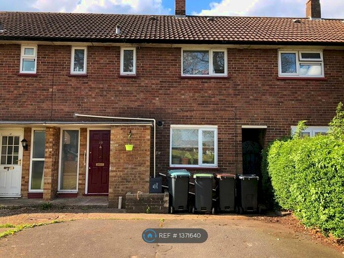 3 Bedroom Terraced House To Rent In Brays Road, Luton, LU2