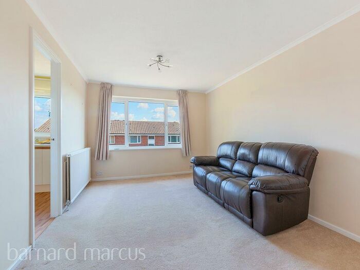 1 Bedroom Flat To Rent In Pixton Way, Croydon, CR0