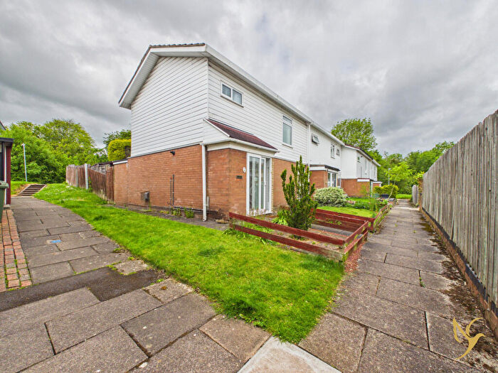 3 Bedroom Terraced House For Sale In #WelcomeHome To Aldington Close, Redditch, Worcestershire, B98
