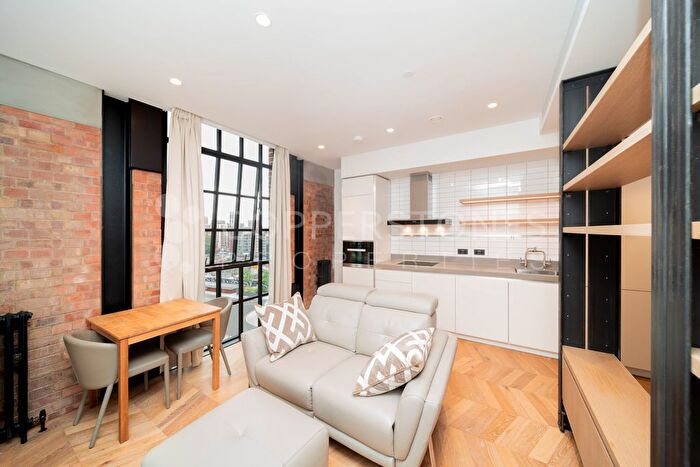 1 Bedroom Studio For Sale In Switch House East, Circus Road East, Battersea, London, SW11