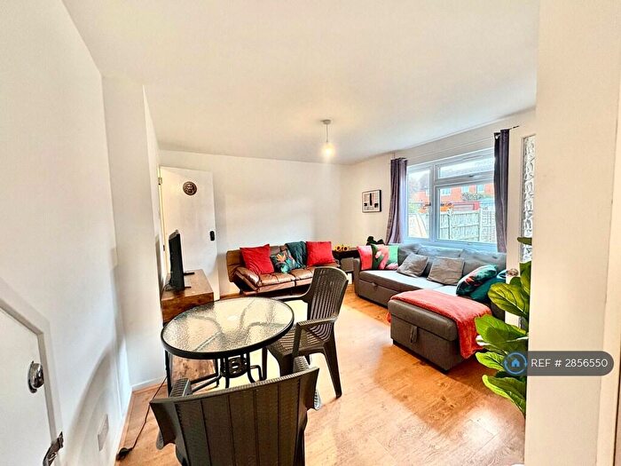 4 Bedroom Semi Detached House To Rent In Dunnock Road, London, E6