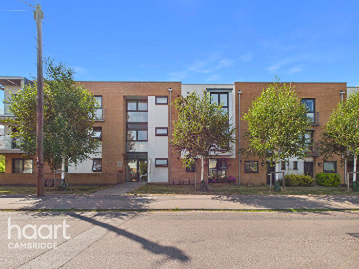 2 Bedroom Apartment For Sale In Cromwell Road, Cambridge, CB1
