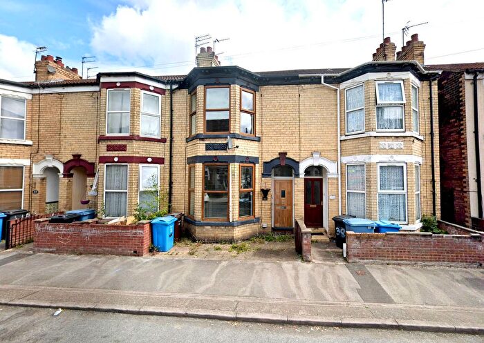 3 Bedroom Terraced House To Rent In East Park Avenue, Kingston Upon Hull, HU8