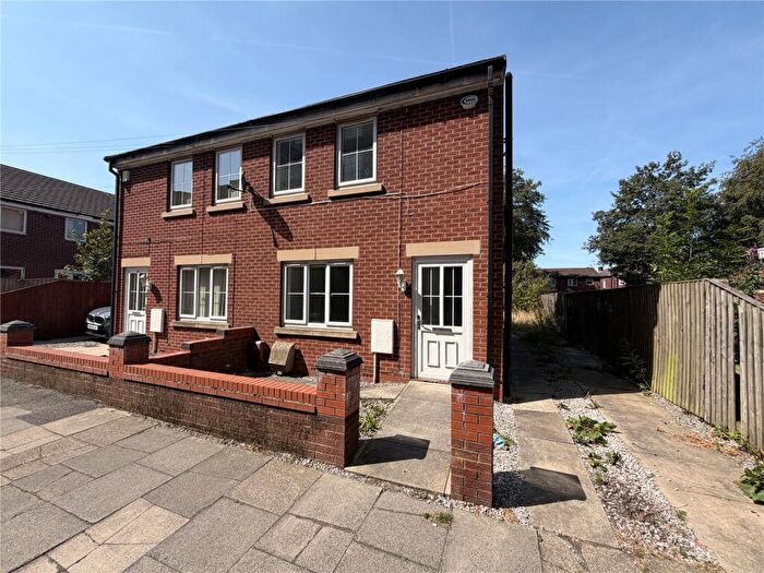 3 Bedroom Semi-Detached House For Sale In Aspinall Street, Heywood, Greater Manchester, OL10