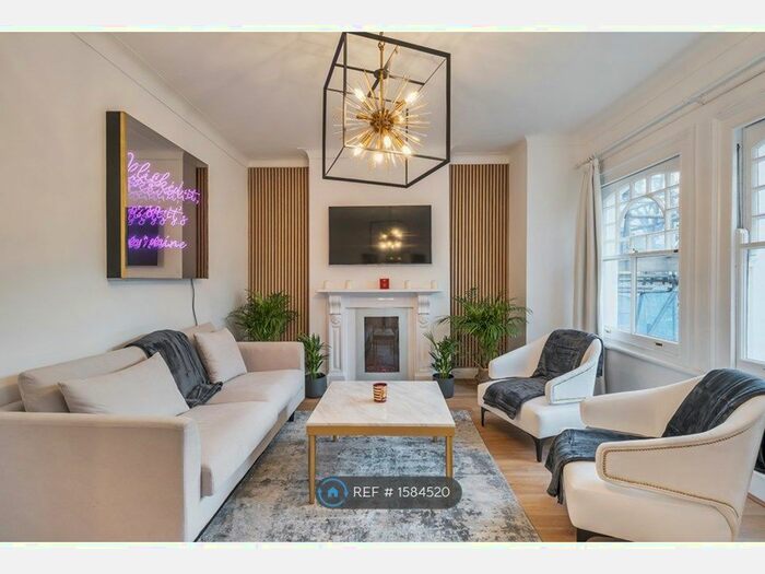 3 Bedroom Maisonette To Rent In Wandsworth Bridge Road, London, SW6