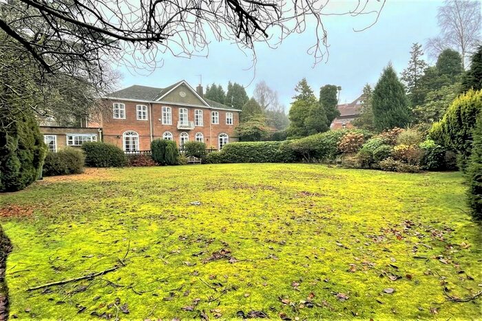 5 Bedroom Detached House To Rent In Rappax Road, Hale, Altrincham WA15