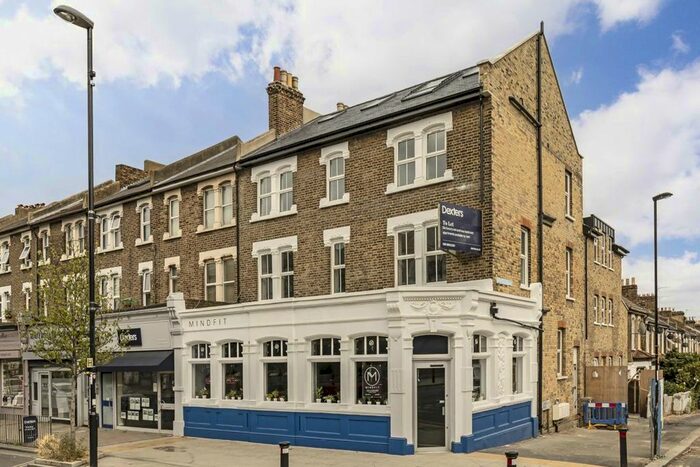 2 Bedroom Flat To Rent In Brockley Road, London, SE4