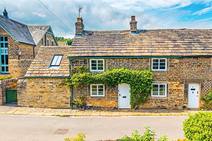 2 Bedroom Semi-Detached House For Sale In West Car Cottages, David Lane, Mayfield Valley, S10