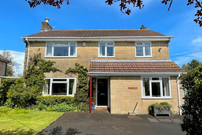 4 Bedroom Detached House For Sale In Bowden Road, Templecombe, Somerset, BA8