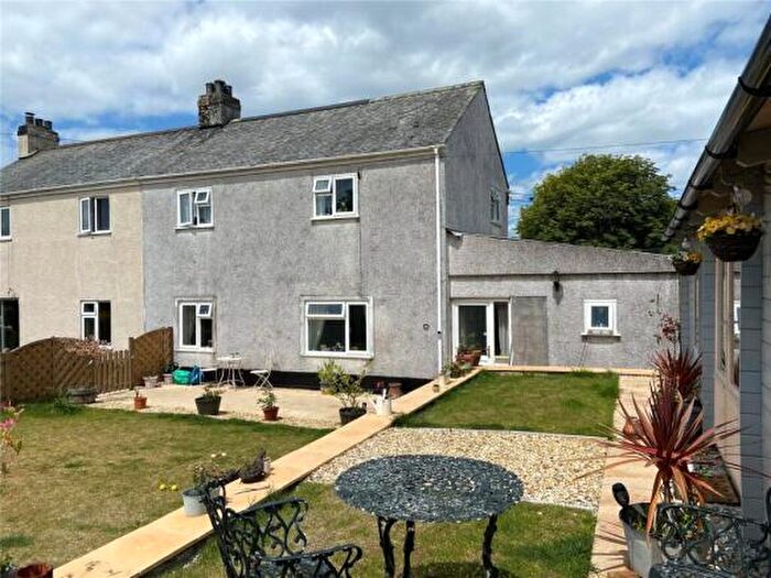 3 Bedroom Semi-Detached House To Rent In Duloe, Liskeard, PL14