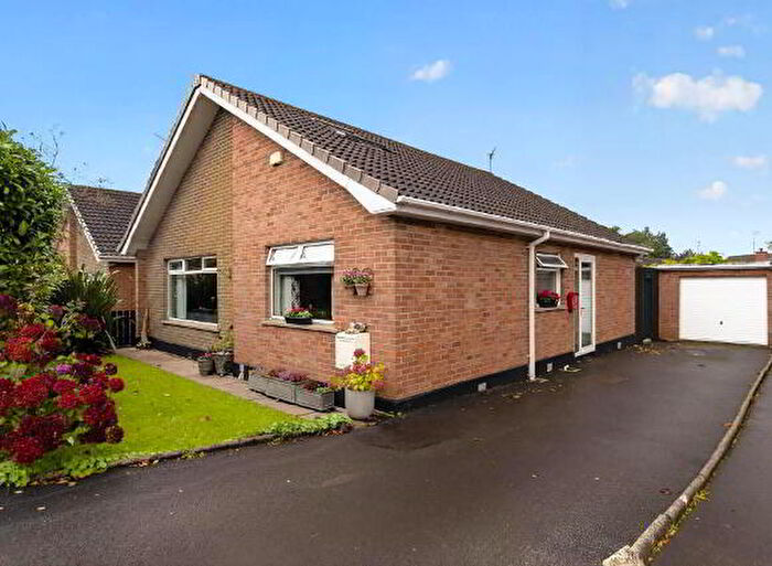3 Bedroom Detached House For Sale In Thornleigh Close, Lisburn, BT28