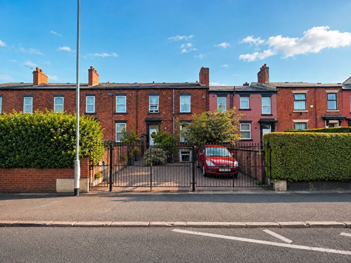 1 Bedroom Flat To Rent In Room Francis Street, Leeds, LS7