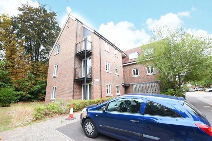1 Bedroom Apartment To Rent In Blossom Road, St. Peters Hill, Caversham, Berkshire, RG4