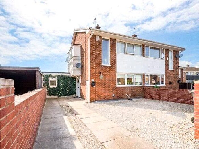3 Bedroom Semi-Detached House For Sale In Thompson Nook, Hatfield, Doncaster, South Yorkshire, DN7