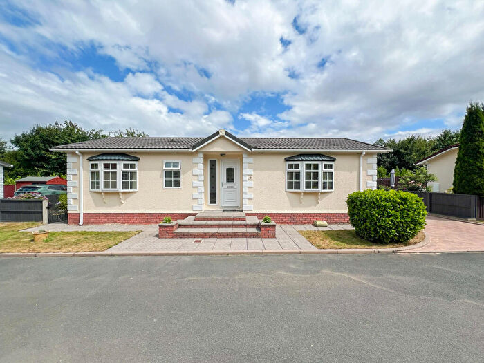 2 Bedroom Park Home For Sale In Small Acre Park, Mortimers Cross, Herefordshire, HR6