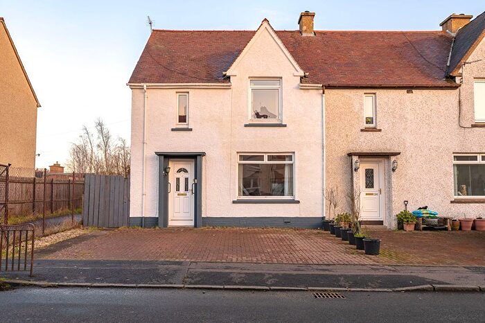 3 Bedroom End Terrace House For Sale In Riddochhill Road, Blackburn, EH47