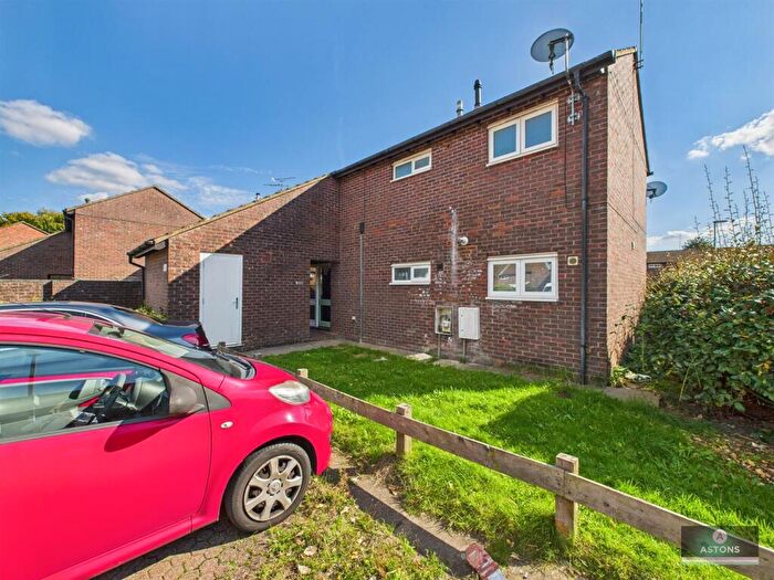 1 Bedroom Flat To Rent In Bewbush, RH11