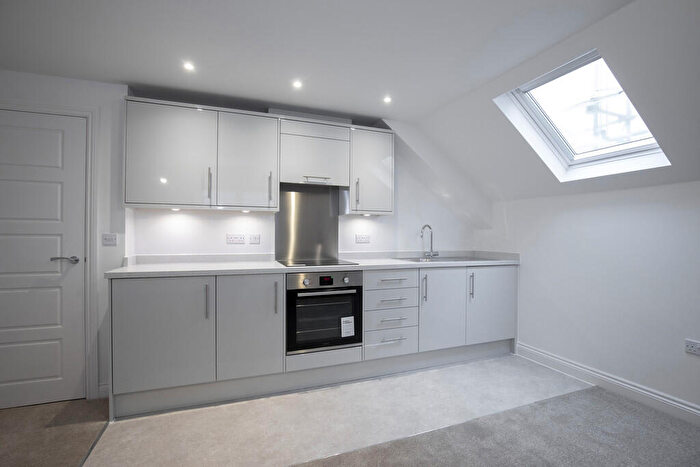 1 Bedroom Apartment To Rent In Albion Place, Cheltenham, GL52