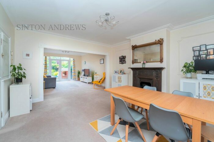 5 Bedroom Terraced House To Rent In Lynwood Road, Ealing, W5