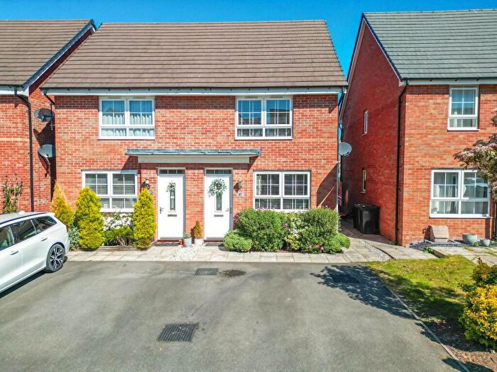 2 Bedroom Semi-Detached House For Sale In Flower Garden Drive, Nuneaton, CV10