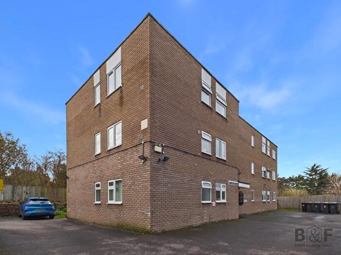 1 Bedroom Flat For Sale In Garton House, Wrenbert Road, BS16