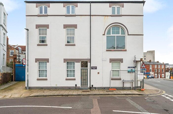 1 Bedroom Flat For Sale In Clarendon Road, Southsea, Hampshire, PO5