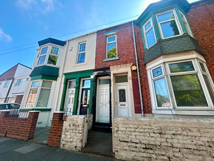 2 Bedroom Flat To Rent In Wharton Street, South Shields, South Tyneside, NE33