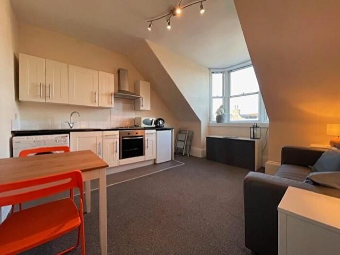 1 Bedroom Flat To Rent In Stafford Street, Aberdeen, AB25