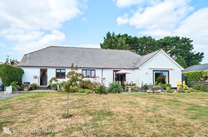 3 Bedroom Bungalow For Sale In Kernborough, Kingsbridge, TQ7