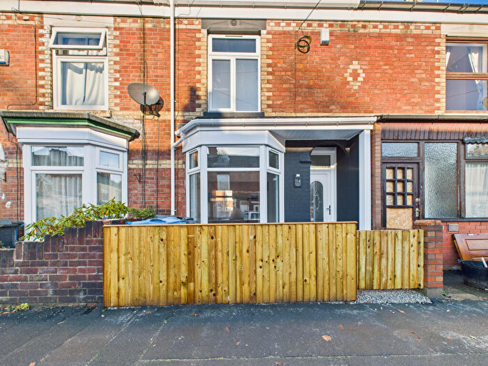 2 Bedroom Terraced House For Sale In Welbeck Street, Hull, Yorkshire, HU5