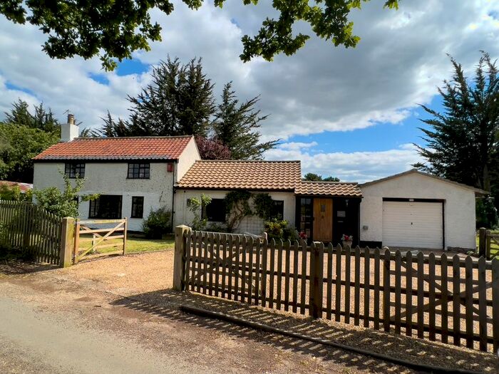 4 Bedroom Cottage For Sale In Pye Lane, Southburgh, Hingham, Norwich, Norfolk, NR9
