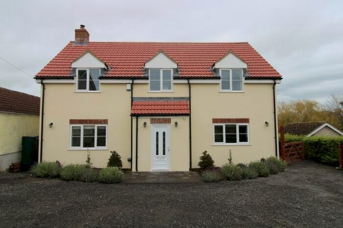 4 Bedroom Detached House To Rent In Chilpitts, Woolavington, Bridgwater, TA7