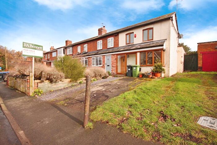 2 Bedroom End Of Terrace House For Sale In Lewis Road, Radford Semele, Leamington Spa, Warwickshire, CV31
