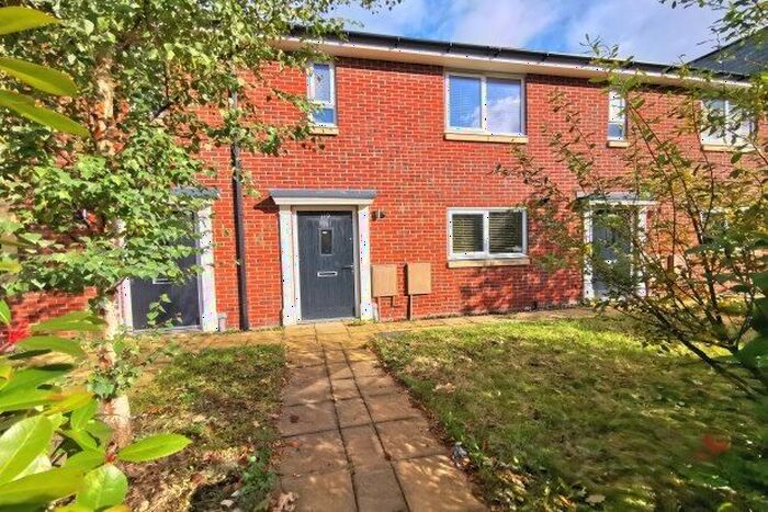 3 Bedroom Terraced House To Rent In Gorton Lane, Manchester, M12