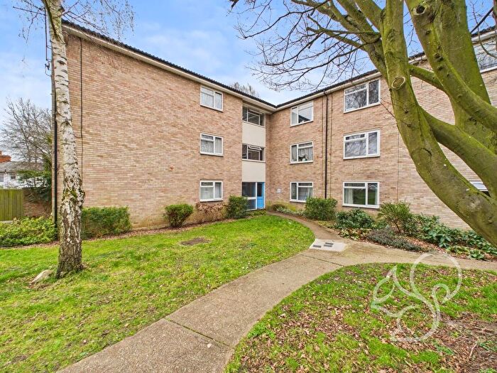 1 Bedroom Flat For Sale In Stephen Cranfield Close, Rowhedge, Colchester, CO5