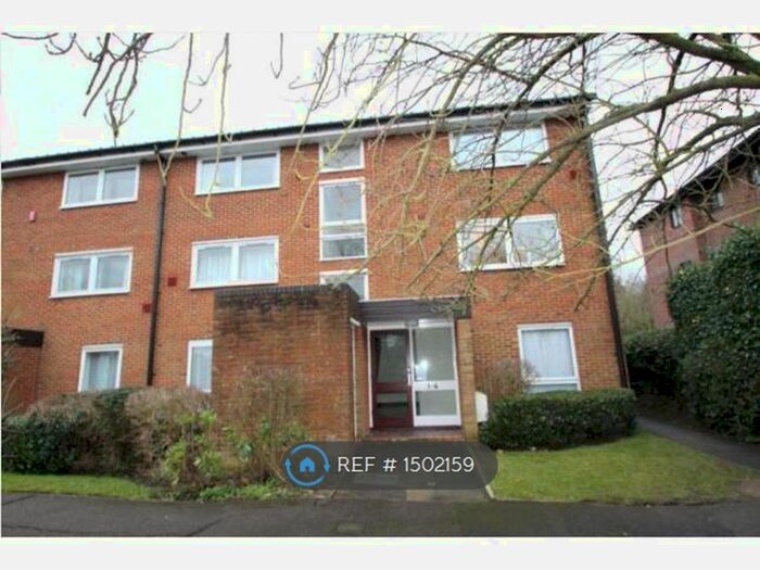 1 Bedroom Flat To Rent In Croydon, Croydon, CR0