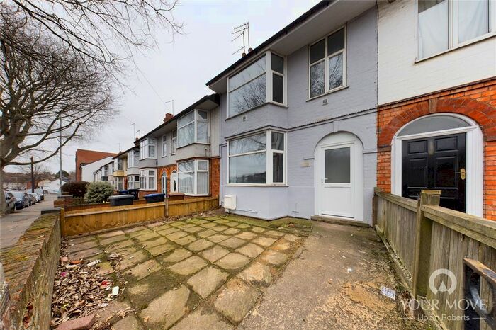 5 Bedroom Terraced House To Rent In Kingsthorpe Grove, Northampton, NN2