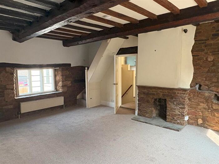 3 Bedroom Maisonette To Rent In Canonbury Street, Berkeley, GL13