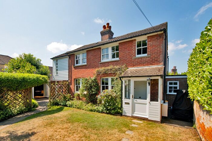 4 Bedroom Detached House For Sale In St. Johns Road, Sevenoaks, Kent, TN13