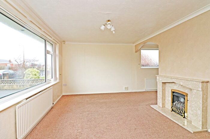 3 Bedroom Bungalow For Sale In Bowness Avenue, Fleetwood, FY7