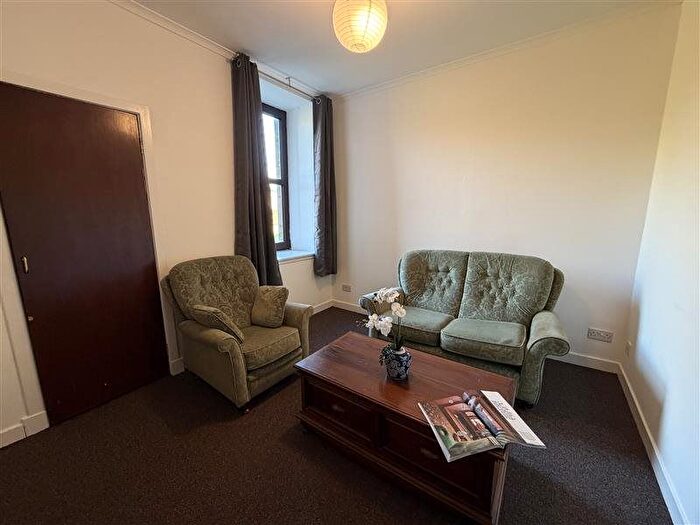 1 Bedroom Flat To Rent In Wellgrove Street, Lochee, Dundee, DD2