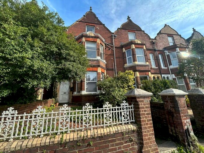 1 Bedroom Apartment To Rent In Mount Pleasant Road, Exeter, EX4