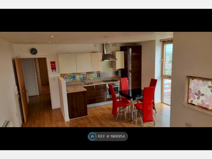 2 Bedroom Flat To Rent In Arboretum Place, Barking, IG11
