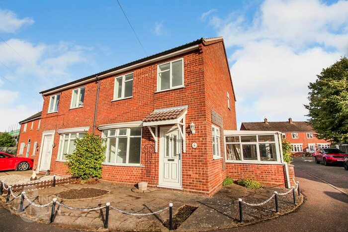 3 Bedroom Semi-Detached House To Rent In Old Chapel Road, Freethorpe, Norwich, NR13