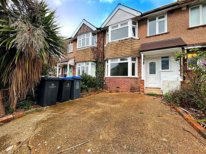 3 Bedroom House To Rent In Turner Road, Worthing, BN14