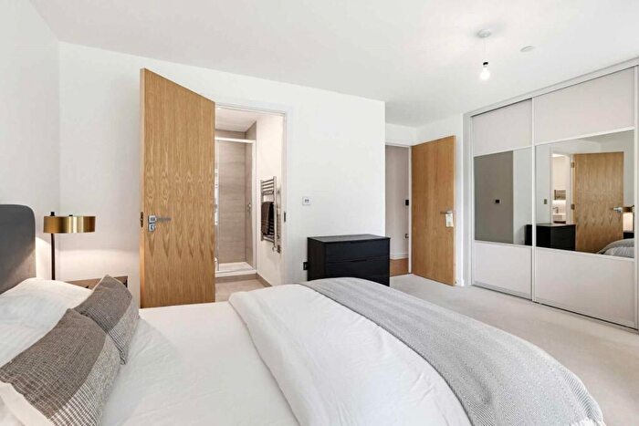 2 Bedroom Garage / Parking To Rent In Florence House, Colindale, NW9